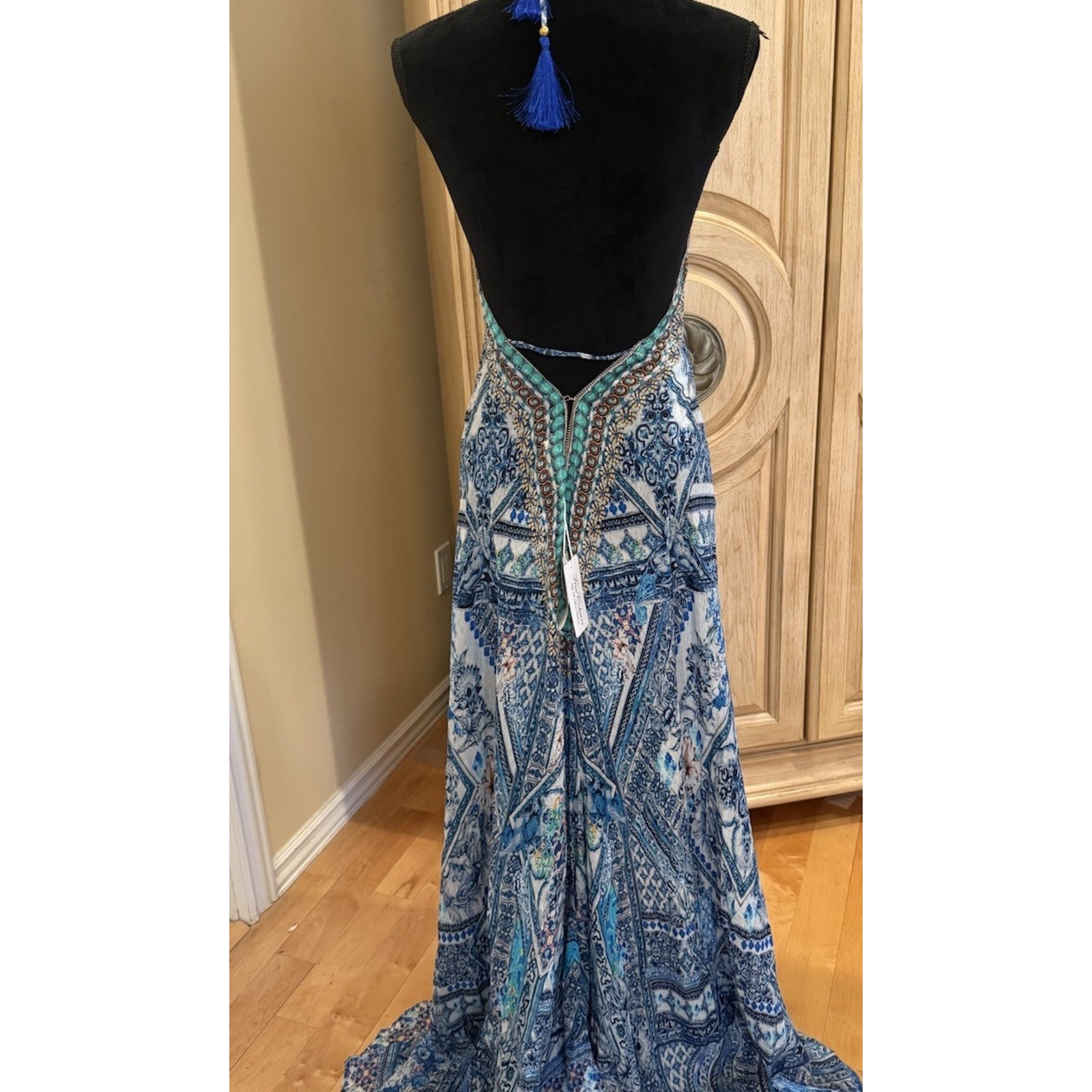 True Colours La Moda High-Low Halter Resort Maxi Dress Sz L/Xl Nwt — image 3 of 4